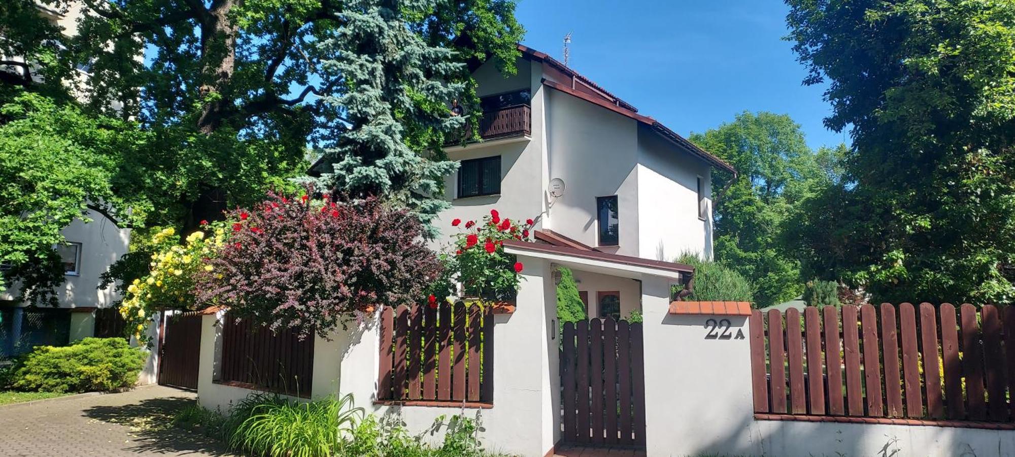 Hidden Gem Garden Apartment Krakow Ngoại thất bức ảnh